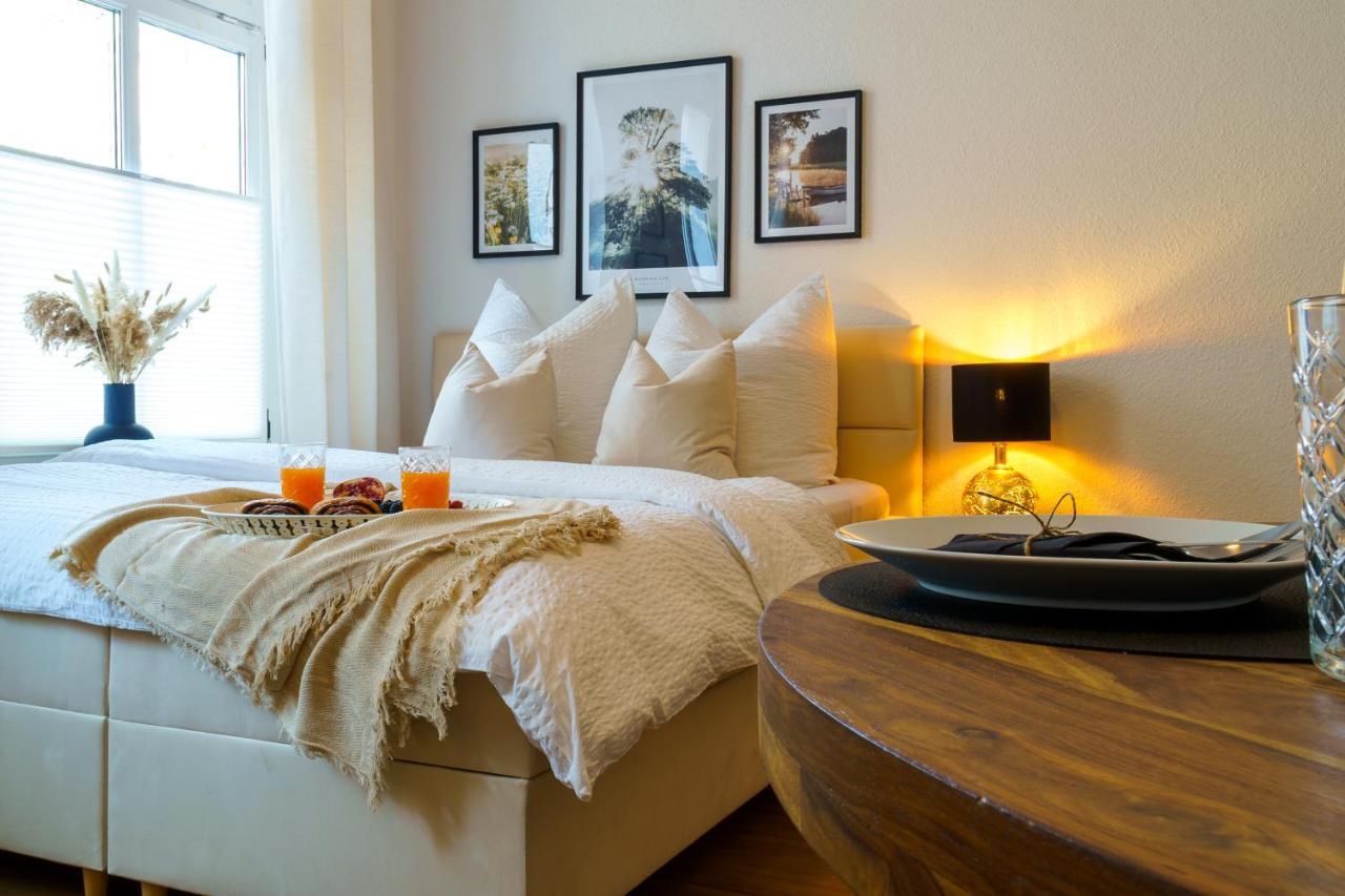 Suite Fuer 4 Mit Terrasse Im Herzen Der Innenstadt Schwerin  Exterior photo