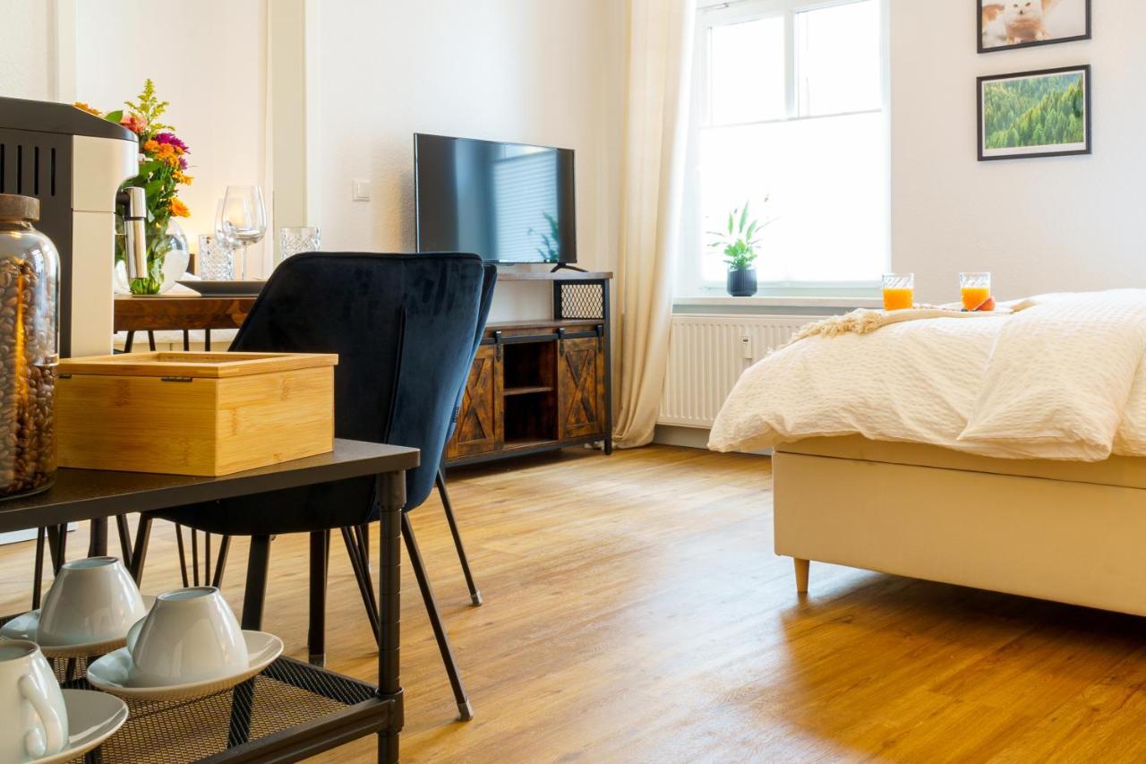 Suite Fuer 4 Mit Terrasse Im Herzen Der Innenstadt Schwerin  Exterior photo