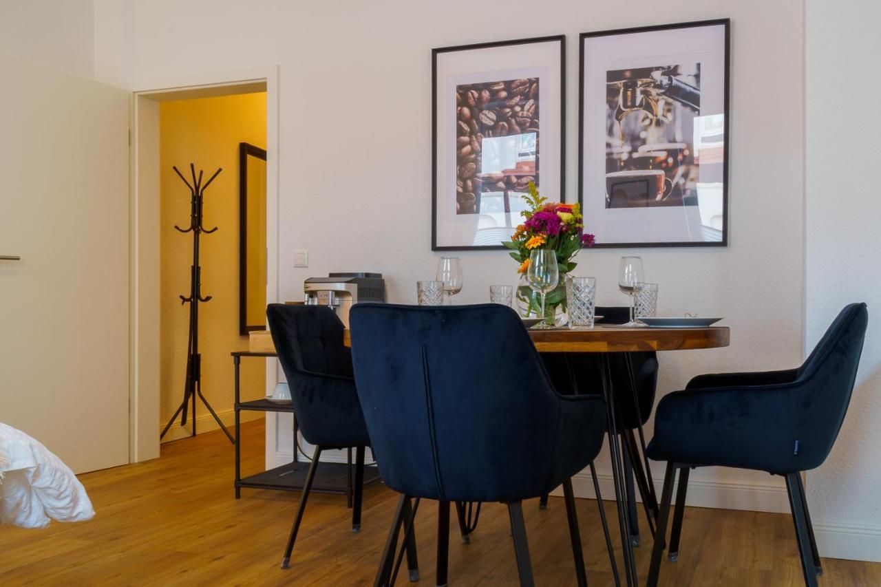 Suite Fuer 4 Mit Terrasse Im Herzen Der Innenstadt Schwerin  Exterior photo
